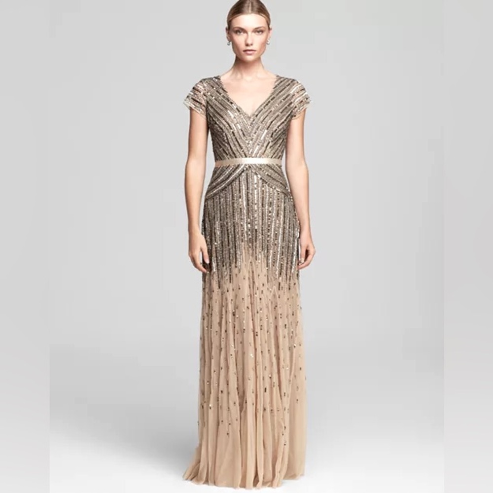 ADRIANNA PAPELL - Stunning Embellished Mesh Gown